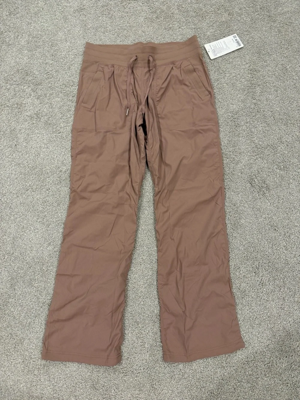 Lululemon NWT Dance Studio Mid-Rise Pant *Regular Twilight Rose Size 10 - Picture 3 of 5